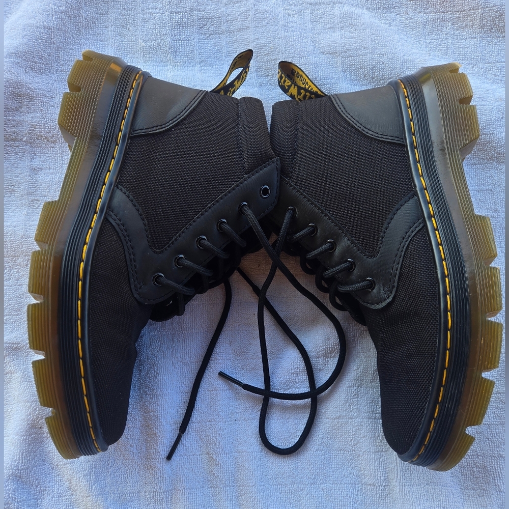 Dr.Martens Air Wair‎ Bonny Black Canvas Chukka Boots. Lace -up. Bouncing Sole.